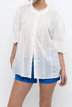 Load image into Gallery viewer, GAP x Made in India x White Cotton Blouse (S-L)