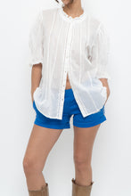 Load image into Gallery viewer, GAP x Made in India x White Cotton Blouse (S-L)