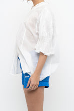 Load image into Gallery viewer, GAP x Made in India x White Cotton Blouse (S-L)