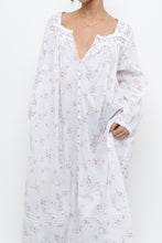 Load image into Gallery viewer, Vintage x EILEEN WEST White Floral Long Sleeve Cotton Maci (XS-M)