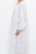 Load image into Gallery viewer, Vintage x EILEEN WEST White Floral Long Sleeve Cotton Maci (XS-M)