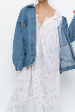Load image into Gallery viewer, Vintage x EILEEN WEST White Floral Long Sleeve Cotton Maci (XS-M)