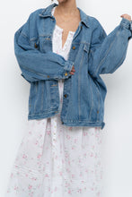 Load image into Gallery viewer, Vintage x Made in Canada x COTTON GINNY Denim Jacket (S-L)
