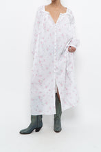 Load image into Gallery viewer, Vintage x EILEEN WEST White Floral Long Sleeve Cotton Maci (XS-M)