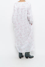 Load image into Gallery viewer, Vintage x EILEEN WEST White Floral Long Sleeve Cotton Maci (XS-M)