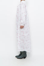 Load image into Gallery viewer, Vintage x EILEEN WEST White Floral Long Sleeve Cotton Maci (XS-M)