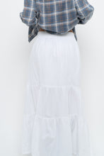 Load image into Gallery viewer, Vintage x CHAPS White Cotton Tiered Maxi Skirt (L, XL)