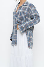 Load image into Gallery viewer, Vintage x Faded Blue Cotton Flannel (XS-L)