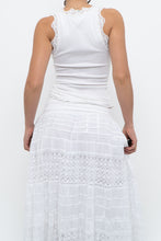 Load image into Gallery viewer, Vintage x MAX STUDIO White Lace Ribbed Tank (XS, S)