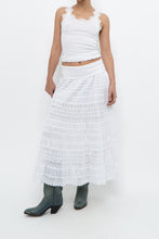 Load image into Gallery viewer, Vintage x Made in India x White Lace Maxi Skirt (XS, S)