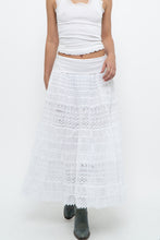 Load image into Gallery viewer, Vintage x Made in India x White Lace Maxi Skirt (XS, S)
