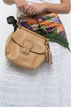 Load image into Gallery viewer, Vintage x COACH Legacy Beige Butter Leather Purse