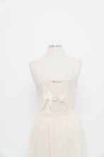 Load image into Gallery viewer, Vintage x Cream Satin Lace Bow Bodysuit (S)