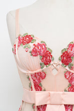 Load image into Gallery viewer, VICTORIA SECRET x Light Pink Floral Embroidered Corset (36C)