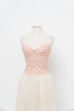 Load image into Gallery viewer, Vintage x GUESS Peach Lace Corset (S)