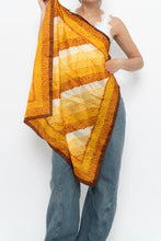 Load image into Gallery viewer, Vintage x Made in Italy x Brown Tapestry Scarf
