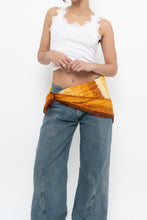 Load image into Gallery viewer, Vintage x Made in Italy x Brown Tapestry Scarf