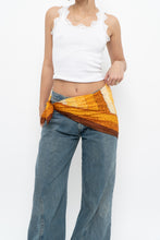 Load image into Gallery viewer, Vintage x Made in Italy x Brown Tapestry Scarf