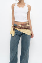 Load image into Gallery viewer, Vintage x Made in England x Butter Yellow Paisley Patterned Scarf