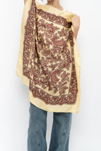 Load image into Gallery viewer, Vintage x Made in England x Butter Yellow Paisley Patterned Scarf