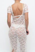 Load image into Gallery viewer, Vintage x White Lace Lowback Sheer Maxi Dress (M)