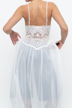 Load image into Gallery viewer, Vintage x LA VIE EN ROSE White Mesh, Lace Top/Dress (M, L)