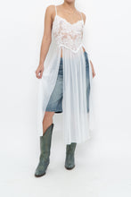 Load image into Gallery viewer, Vintage x LA VIE EN ROSE White Mesh, Lace Top/Dress (M, L)