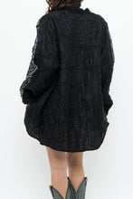 Load image into Gallery viewer, Vintage x Black Raw Silk Beaded Lightweight Jacket (XS-M)