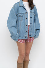 Load image into Gallery viewer, Vintage x HARD ROCK LA JOLLA Deadstock Denim Jacket (S-XL)