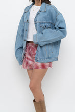 Load image into Gallery viewer, Vintage x HARD ROCK LA JOLLA Deadstock Denim Jacket (S-XL)