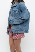 Load image into Gallery viewer, Vintage x Made in Pakistan x Midwash Blue Denim Jacket (S-L)