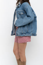 Load image into Gallery viewer, Vintage x Made in Pakistan x Midwash Blue Denim Jacket (S-L)