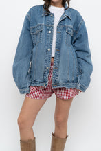 Load image into Gallery viewer, Vintage x Made in Pakistan x Midwash Blue Denim Jacket (S-L)