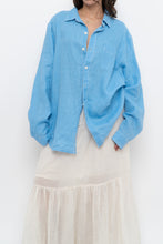 Load image into Gallery viewer, Vintage x TOMMY BAHAMA Blue Linen Buttonup (S-XL)