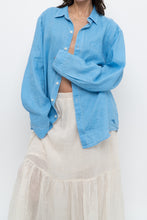 Load image into Gallery viewer, Vintage x TOMMY BAHAMA Blue Linen Buttonup (S-XL)