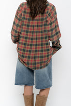 Load image into Gallery viewer, Vintage x Made in India x  TIMBERLAND Red Plaid Cotton Flannel (XS-M)