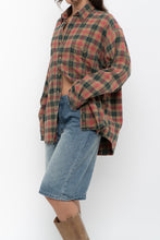 Load image into Gallery viewer, Vintage x Made in India x  TIMBERLAND Red Plaid Cotton Flannel (XS-M)