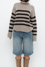 Load image into Gallery viewer, BANANA REPUBLIC x Brown Striped Cashmere Turtleneck (XS-M)