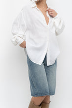 Load image into Gallery viewer, Vintage x Made in Ukraine x White Linen Buttonup (XS-M)