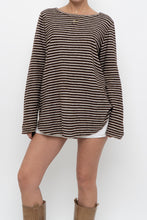 Load image into Gallery viewer, Vintage x Brown, White Striped Cotton Knit Long Sleeve (XS-M)