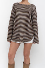 Load image into Gallery viewer, Vintage x Brown, White Striped Cotton Knit Long Sleeve (XS-M)