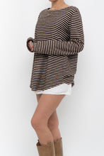 Load image into Gallery viewer, Vintage x Brown, White Striped Cotton Knit Long Sleeve (XS-M)