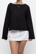 Load image into Gallery viewer, Modern x Black Long Sleeve Linen Top (XS-M)