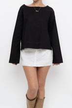Load image into Gallery viewer, Modern x Black Long Sleeve Linen Top (XS-M)