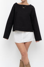 Load image into Gallery viewer, Modern x Black Long Sleeve Linen Top (XS-M)