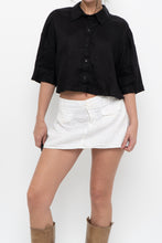 Load image into Gallery viewer, H&amp;M x Black Cropped Linen Buttonup (XS-M)