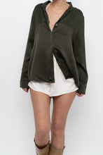 Load image into Gallery viewer, Vintage x JIGSAW Dark Green Silk Blouse (XS-M)