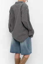 Load image into Gallery viewer, Vintage x LEVI'S Navy Plaid Cotton Buttonup (XS-L)