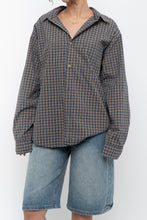 Load image into Gallery viewer, Vintage x LEVI'S Navy Plaid Cotton Buttonup (XS-L)