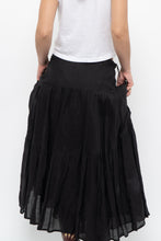 Load image into Gallery viewer, Vintage x DKNY Black Ramie, Cotton Pleated Maxi Skirt (L, XL)